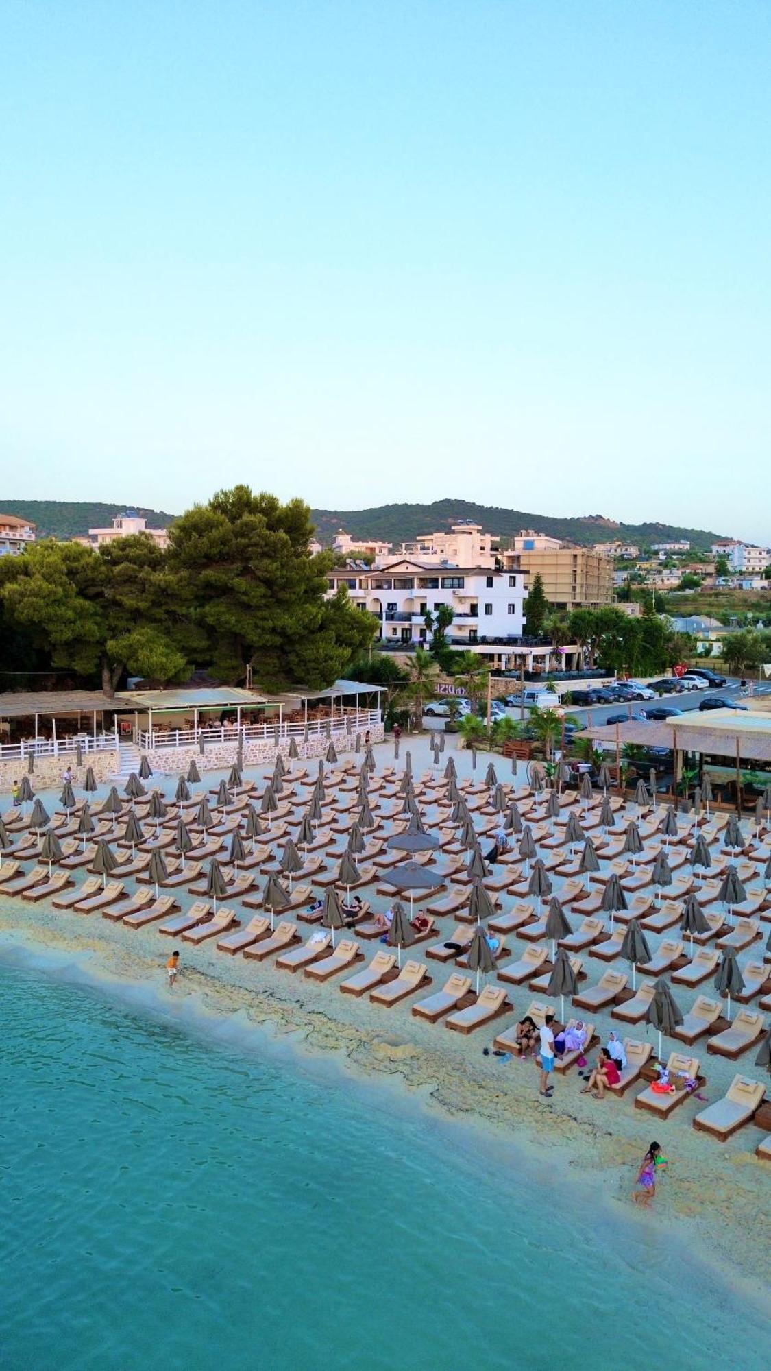 Hotel Vip Bujari Ksamil Exterior foto